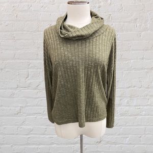 BP cozy ribbed cowl neck sweater size large NWT